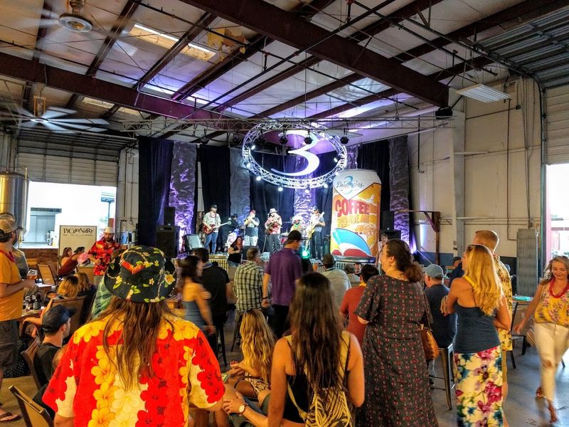 Live Music and Big-Stage Nights