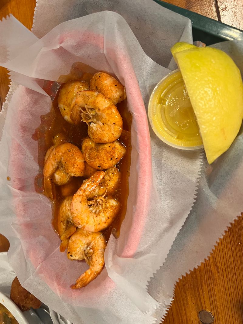 The Fried Shrimp and Basket Combos