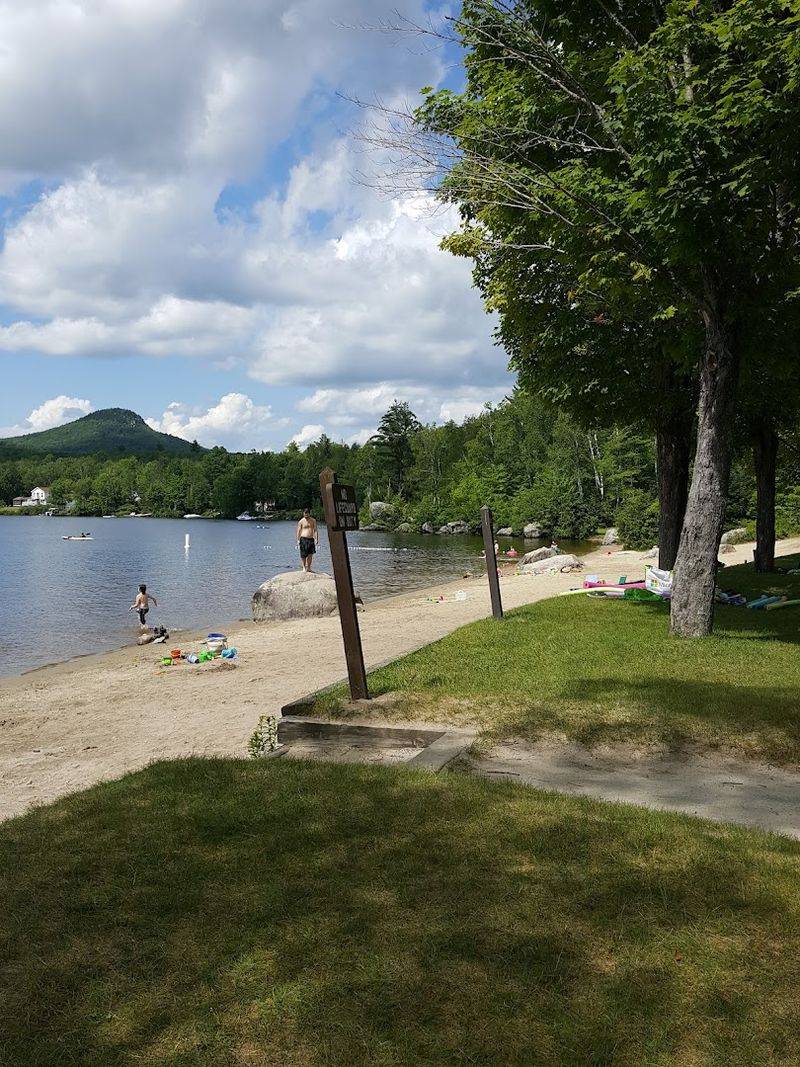 The Sandy Beach That Keeps Families Coming Back