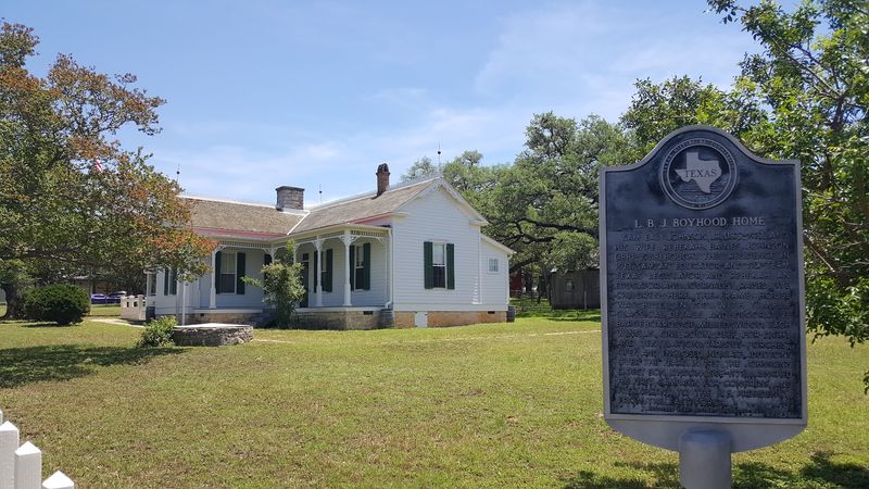 Presidential History Without the Museum Fatigue