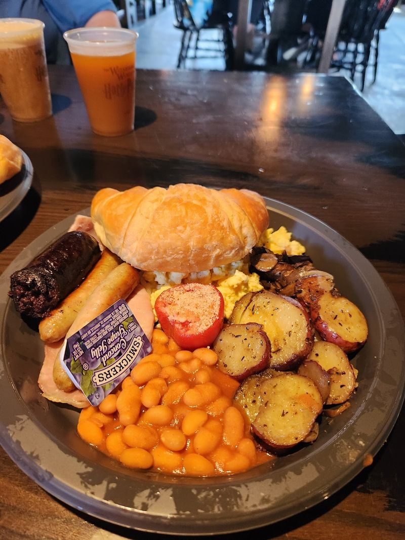 Three Broomsticks (Orlando)