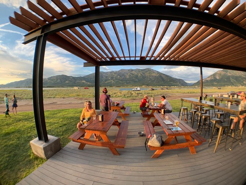 Main Street Bites And Local Stops