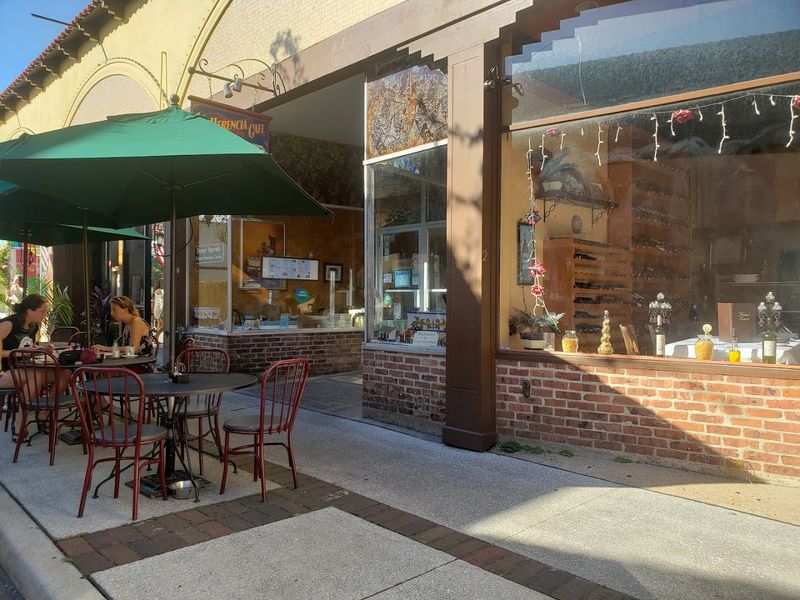 Cafes, Courtyards, and Cozy Bites