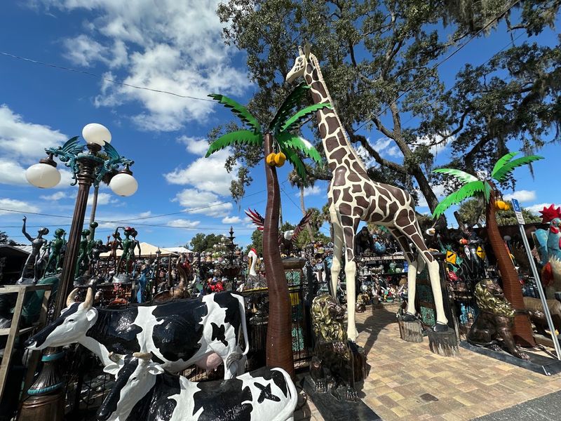 Barberville Yard Art Emporium (Pierson)