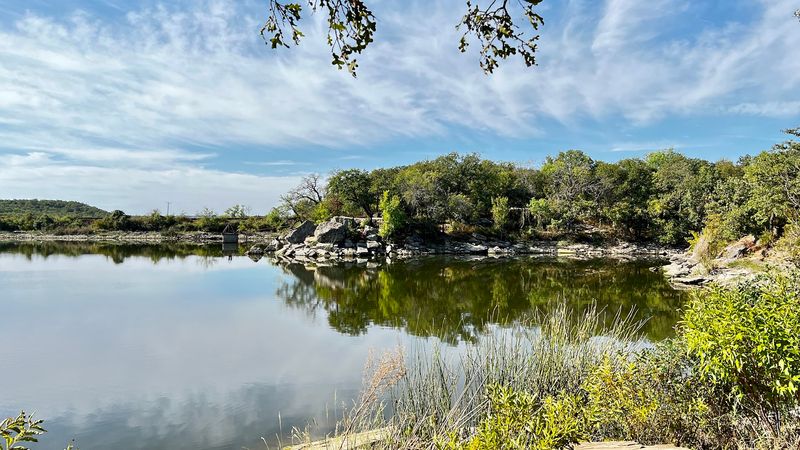 Lakeside Picnics and Day Use Bliss