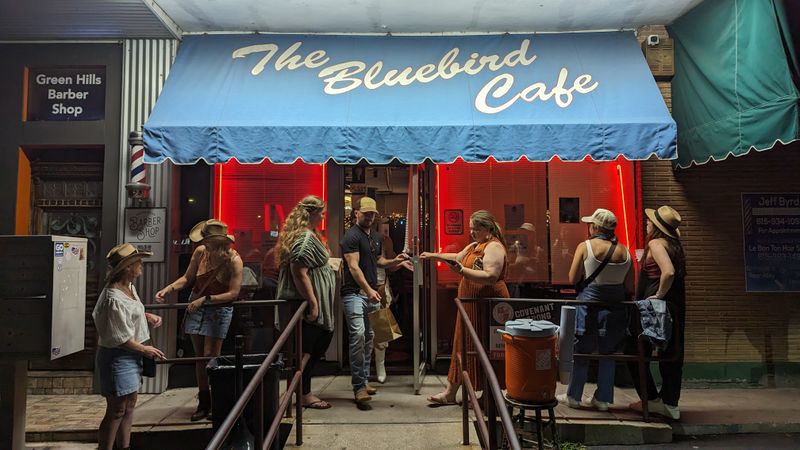 Planning Your Visit to The Bluebird Cafe