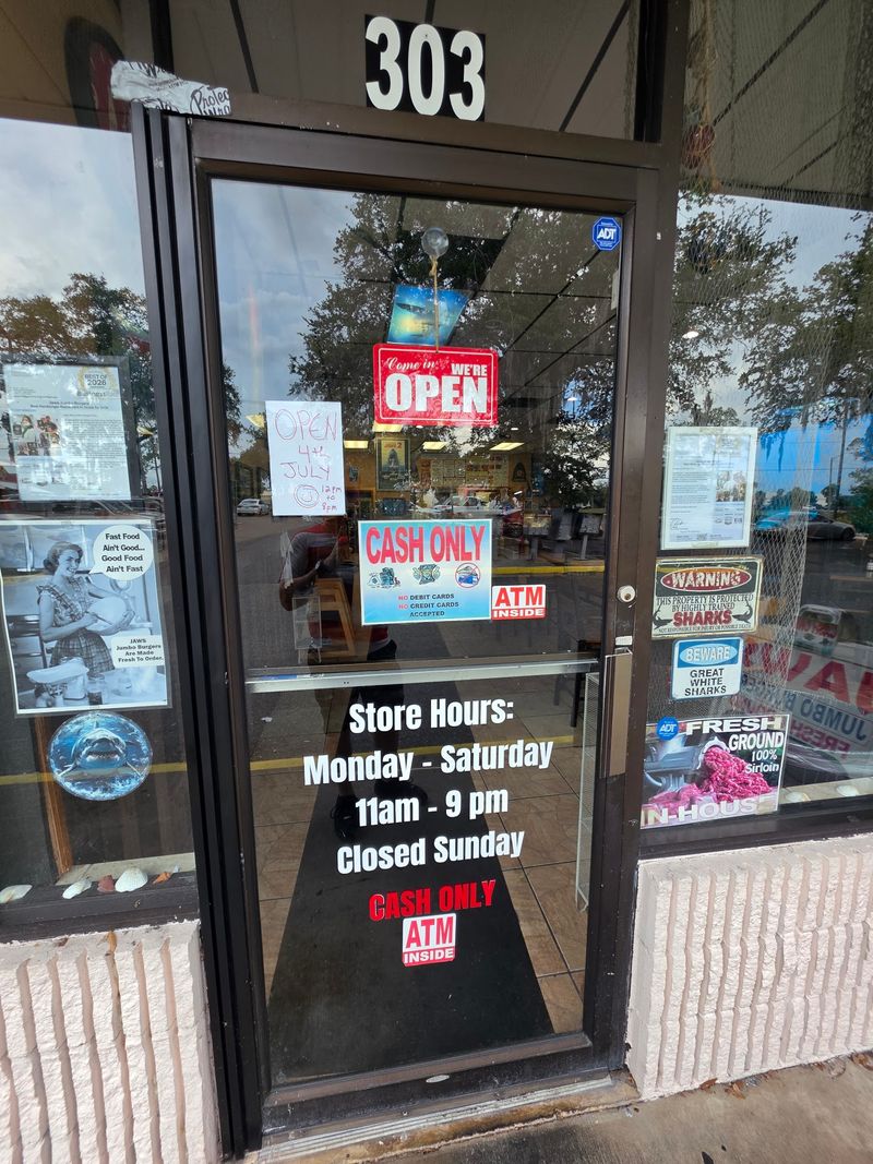 Cash-Only Policy That Keeps Things Simple and Prices Fair