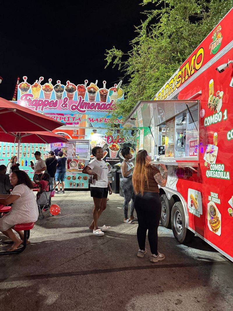 World Food Trucks Next Door: A Global Tasting Tour