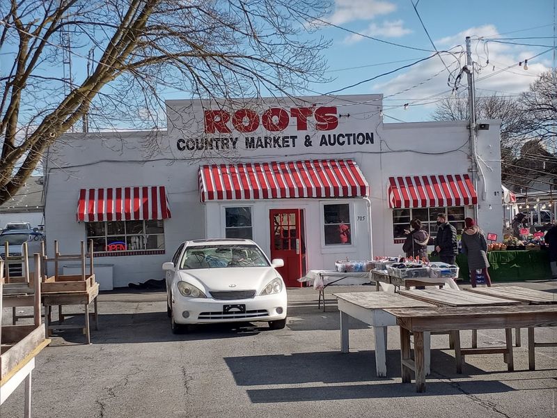 Root&rsquo;s Old Mill Flea Market, Manheim, Pennsylvania