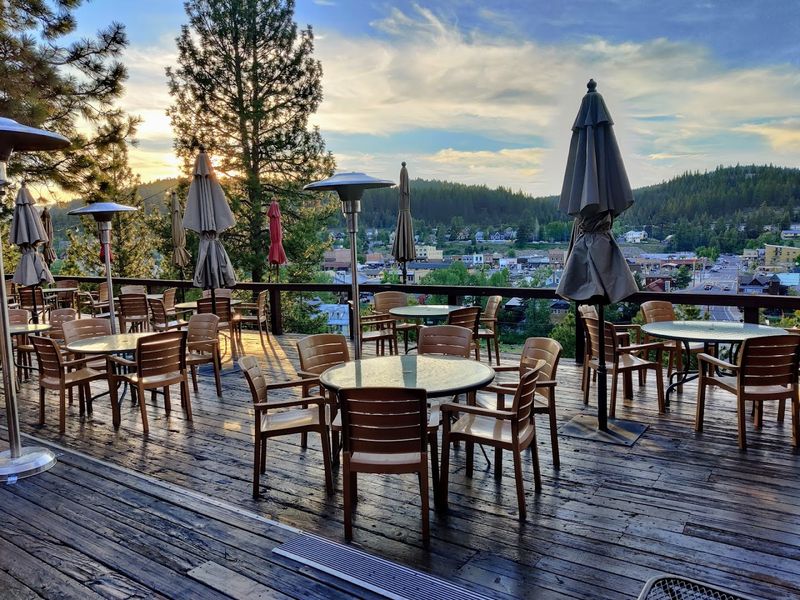 Cottonwood Restaurant and Bar (Truckee)
