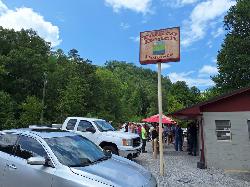 Why Tellico Beach Drive-In Is One of Tennessee's Best Roadside Stops