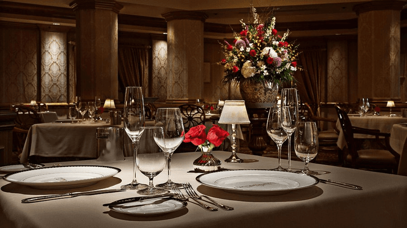 Personalized Menus and Royal Treatment