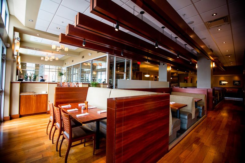 Hennen&rsquo;s Steakhouse