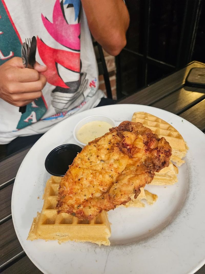 Jalape&ntilde;o Gravy That Gives Southern Food a Kick