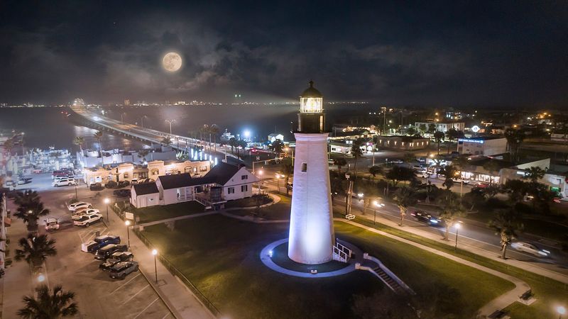 Port Isabel Lighthouse State Historic Site Grounds (Port Isabel)