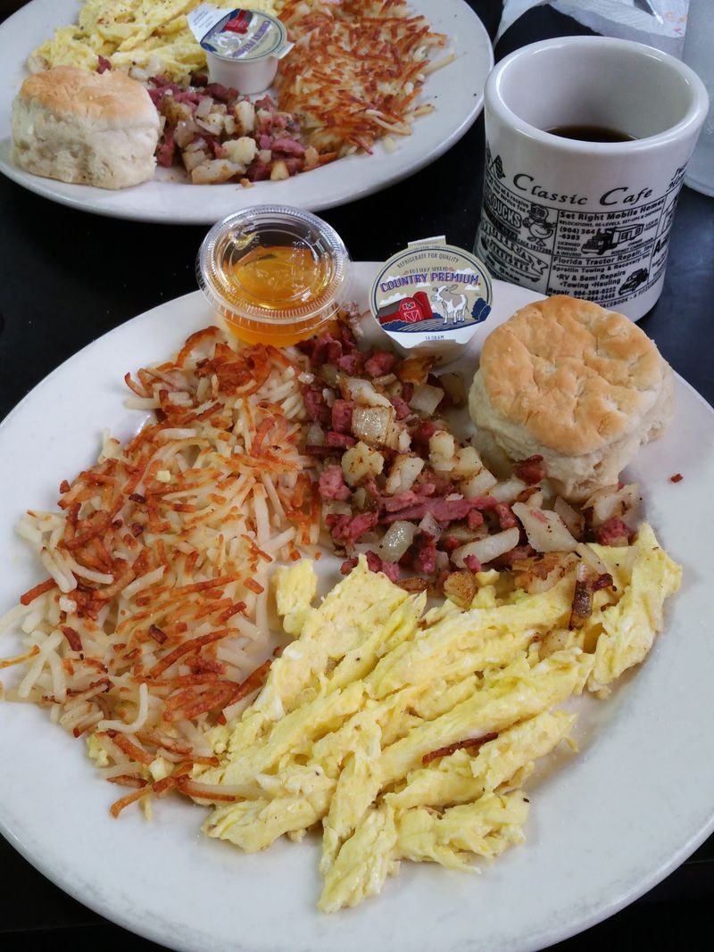 Classic Café (Waldo)