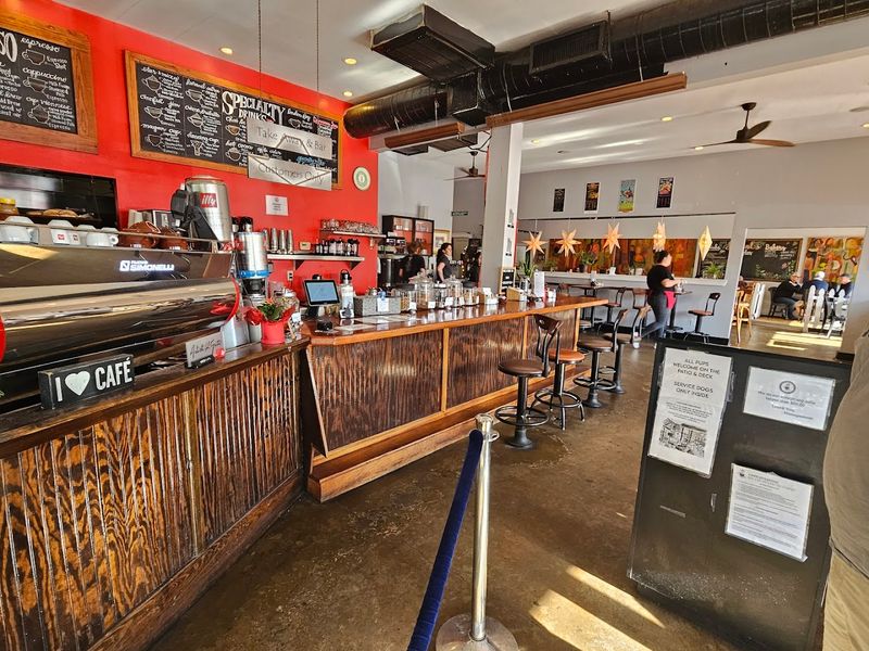 Caf&eacute; Eclectic &mdash; Memphis