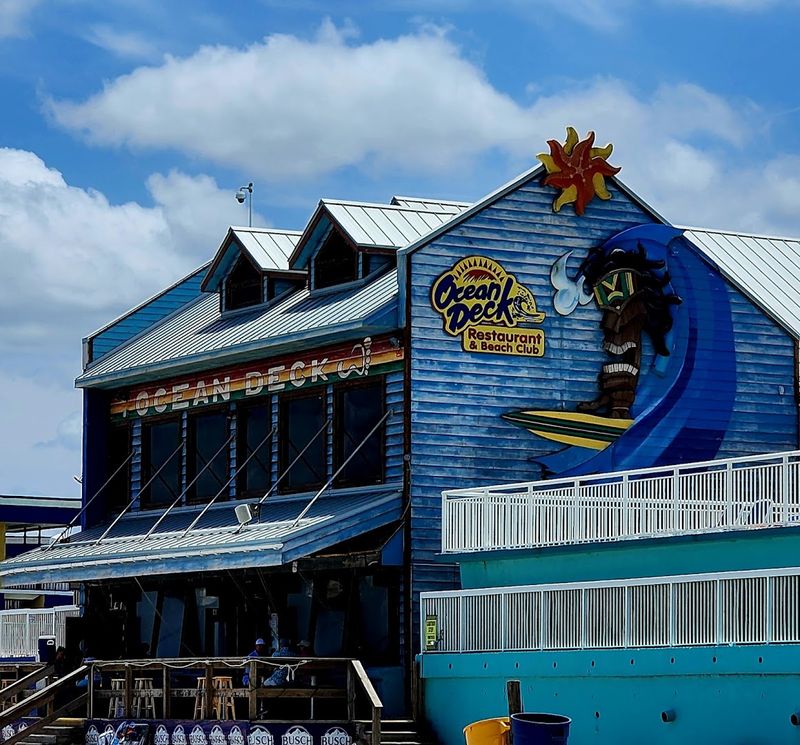 Ocean Deck Beach Bar & Restaurant (Daytona Beach)