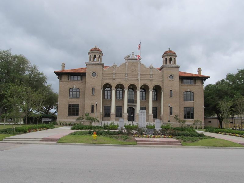 The Historic Courthouse Square
