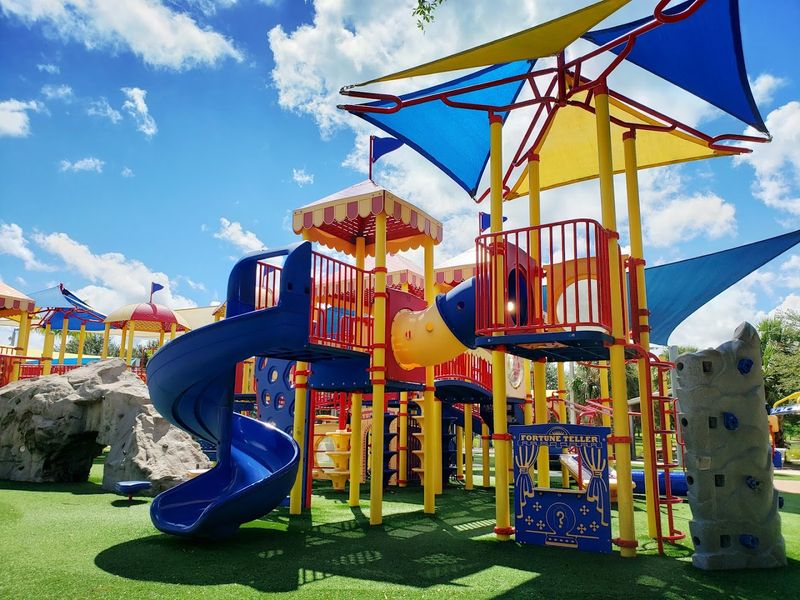 A Circus-Themed Wonderland That Lives Up to the Hype