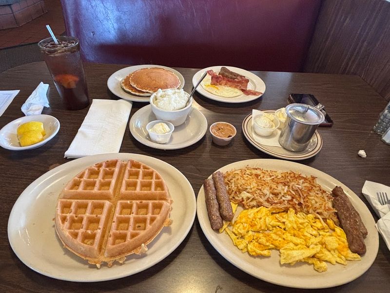 The All Night Breakfast Rush