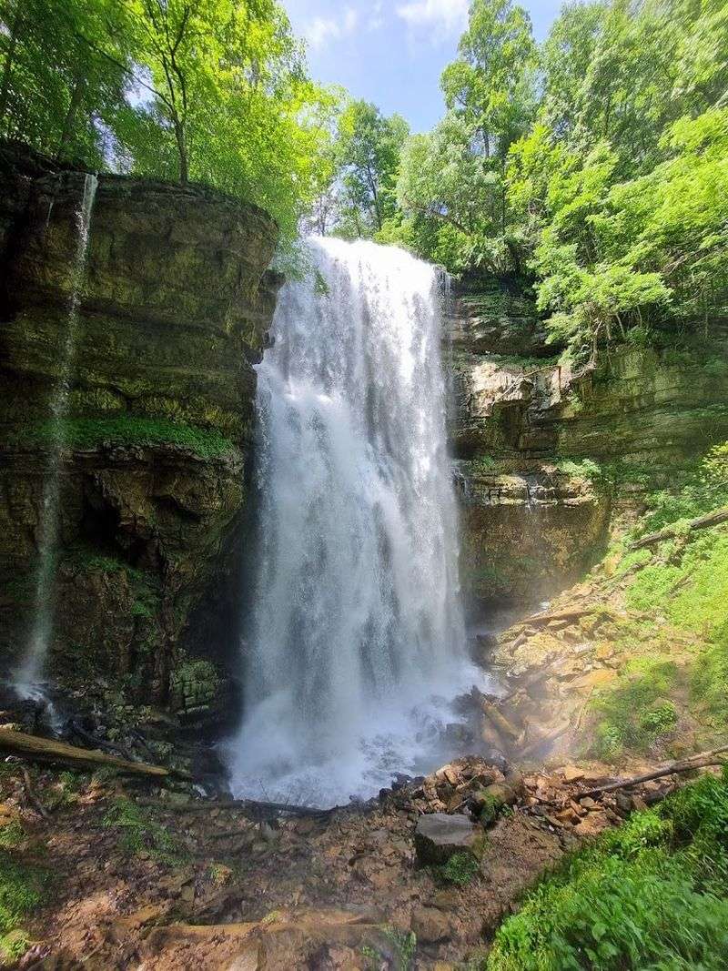 Virgin Falls Trailhead — Scott's Gulf Wilderness State Park