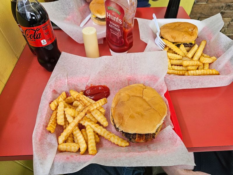 Why This Elizabethton Drive-In Still Holds a Special Place for Locals