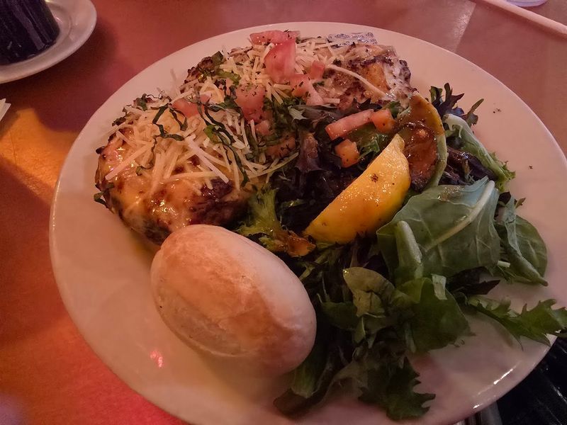 Crab Cakes That Sell Out On Weekends