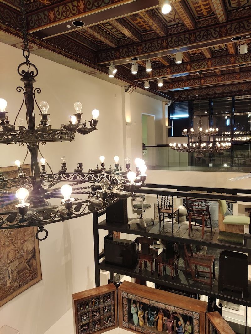 A Gift Shop That Feels Like a Curated Boutique