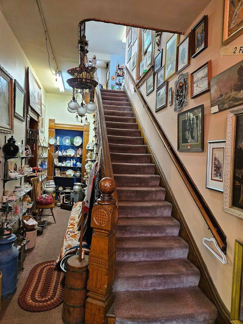 Multi-floor Treasure Hunt