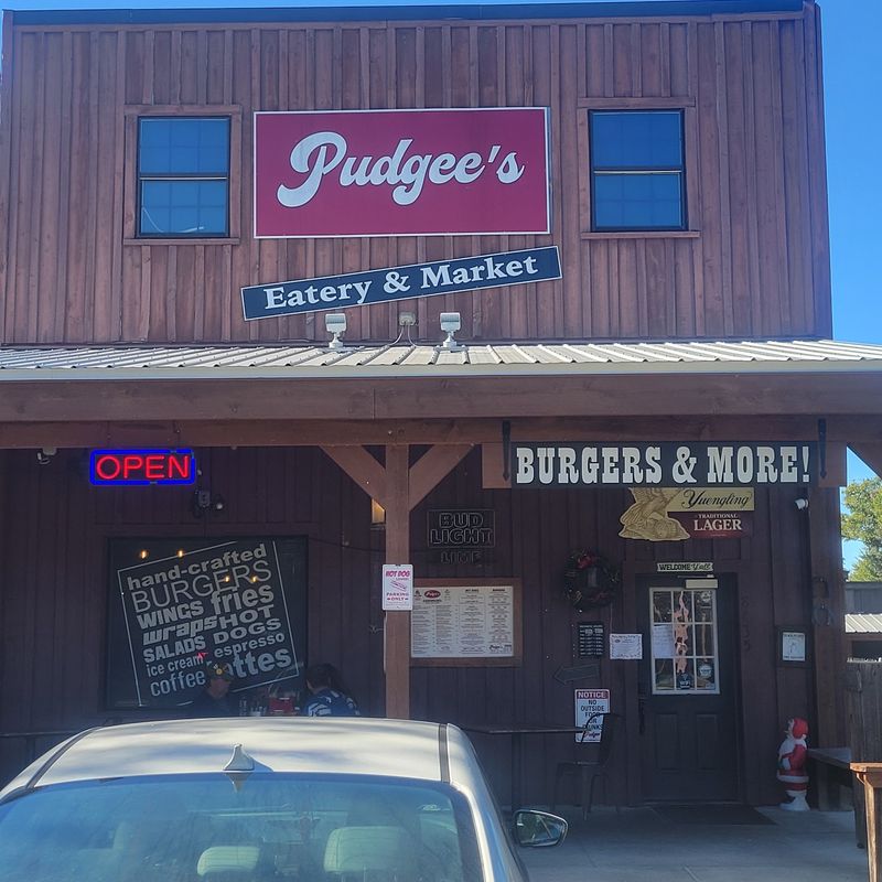 Pudgee's Eatery & Market (Floral City)