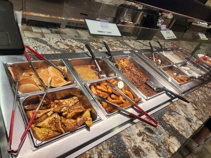 The Big-Buzz Buffet Experience