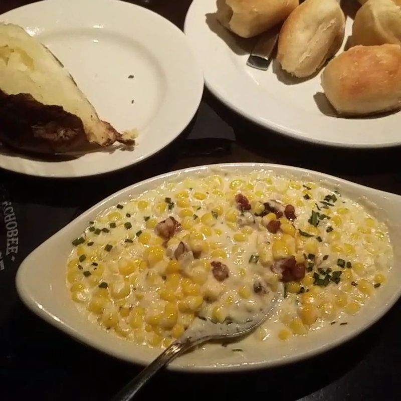 Starters, Sides, And The Bread Everyone Mentions