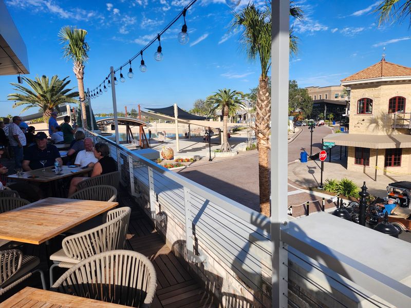 Rooftop Bar: Drinks with a View