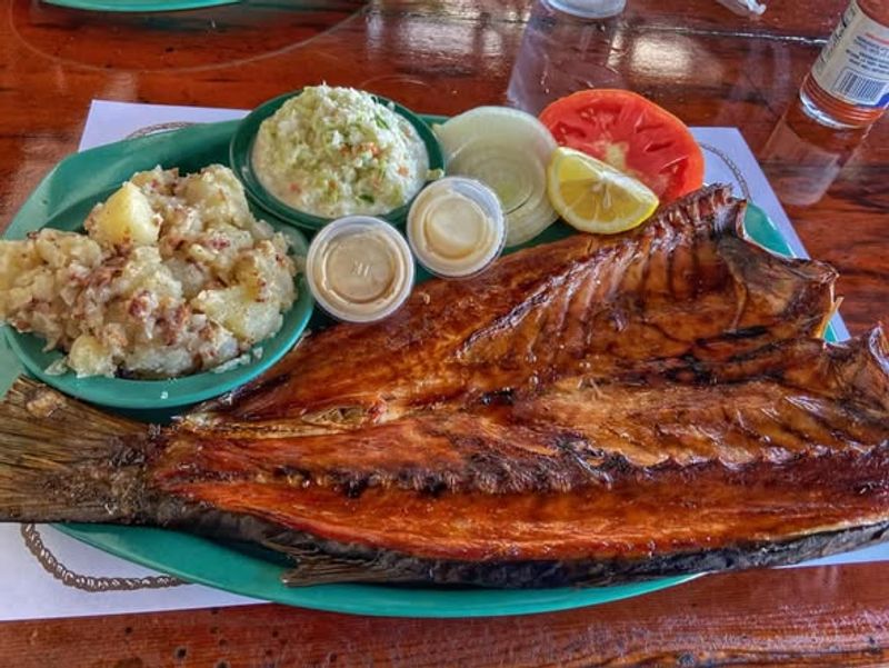 Ted Peters Famous Smoked Fish (South Pasadena)