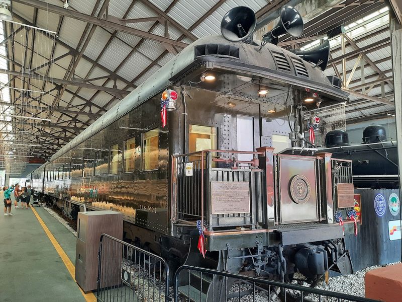 Watch Detailed Model Train Layouts In Action