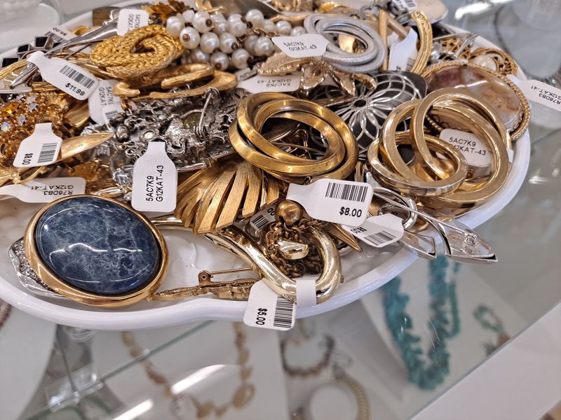 Jewelry Cases Worth Lingering Over
