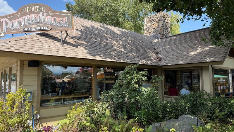 The Old Mill Pottery House Café & Grille — Pigeon Forge