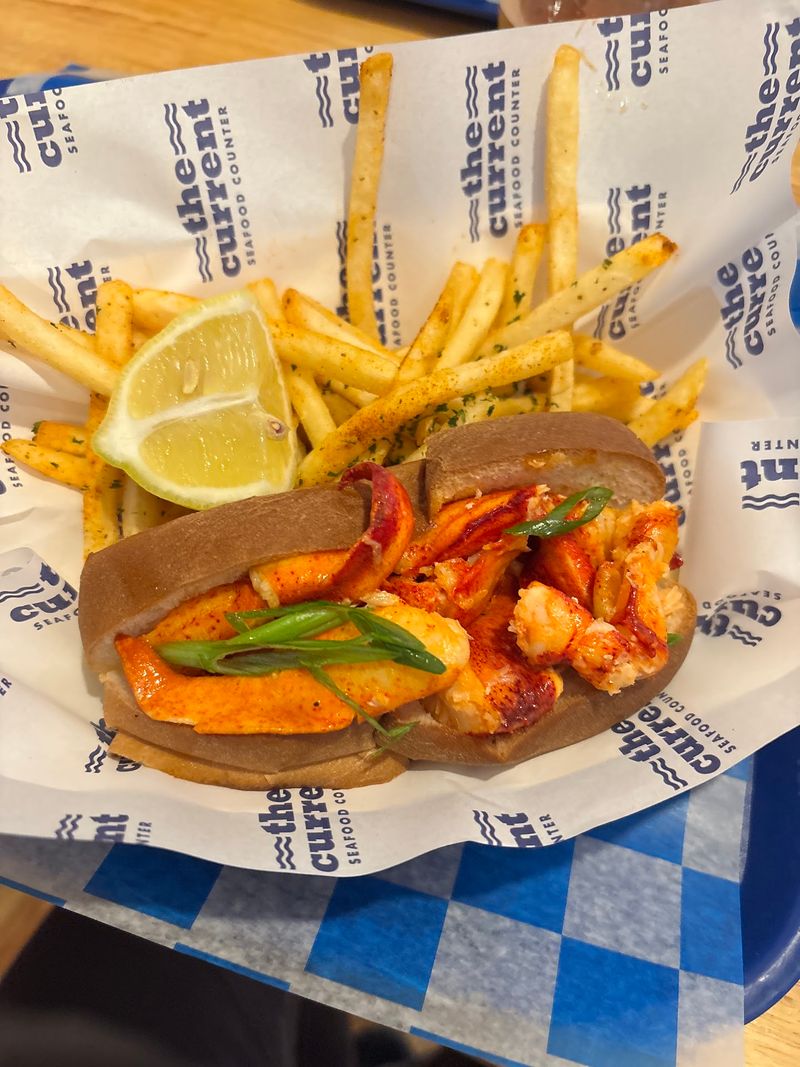 The Current Seafood Counter (Sanford)
