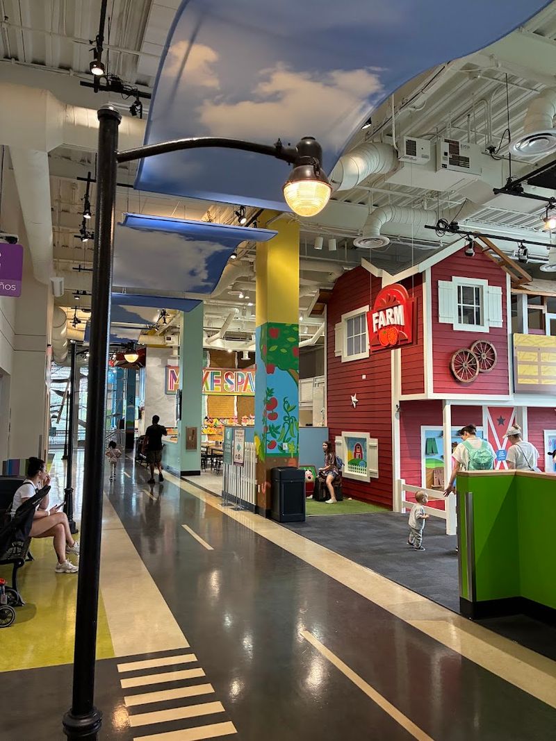 Water Play Zone That Makes A Splash