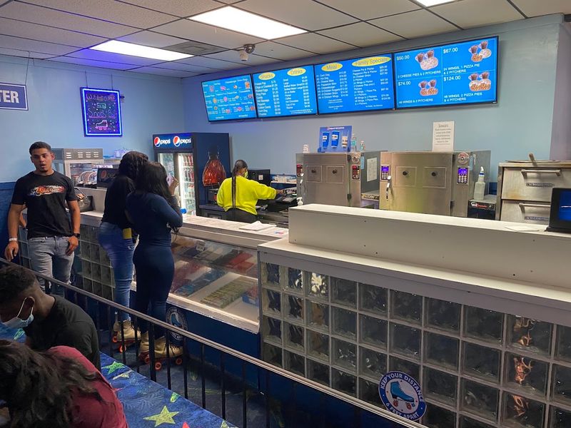 Food, Snacks, and Refueling Options