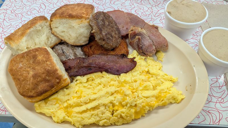 Why Bryant's Breakfast Still Draws Devoted Crowds