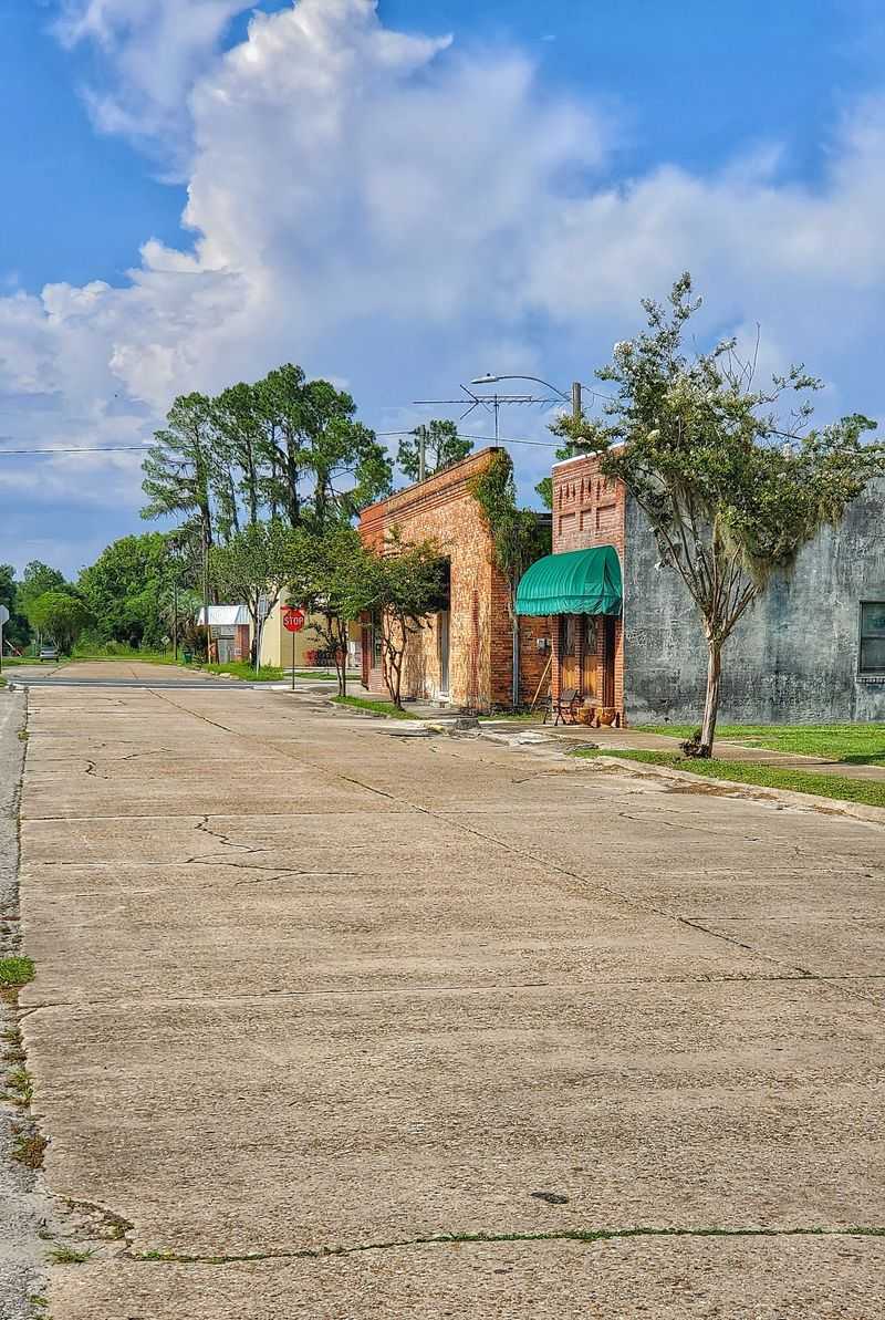 Downtown Historic District Strolls