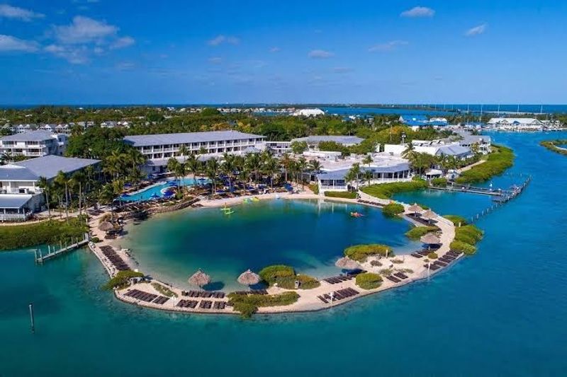 Hawks Cay Resort (Duck Key)