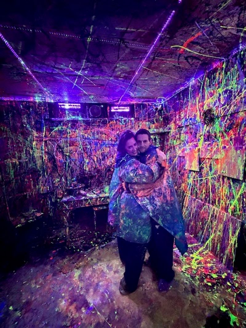 Blacklight Paint Rooms Add Creative Chaos