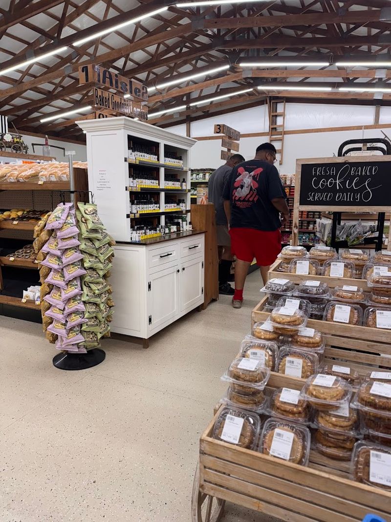 This Tennessee Country Store Feels Like Stepping Into A Simpler Time