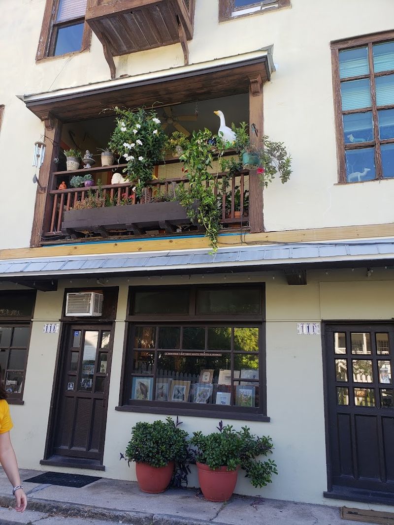 Art Galleries and Local Studios