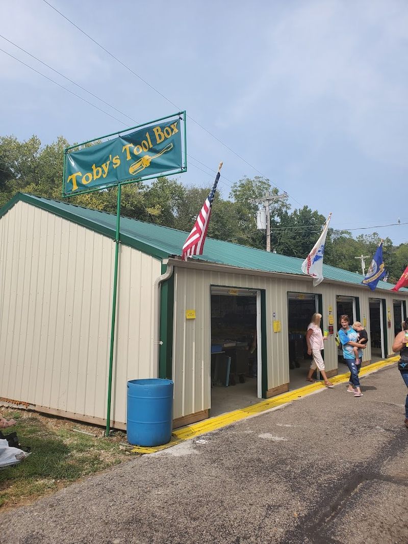 Friendship Flea Market (Friendship)