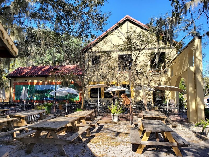 Live Music and the Biergarten Atmosphere