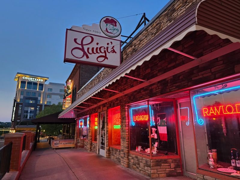 Luigi’s Restaurant, Akron